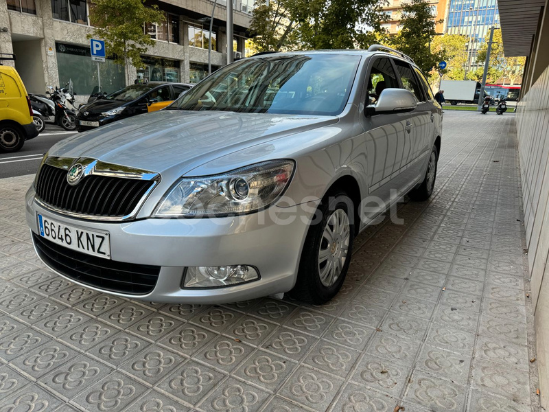 SKODA Octavia Combi 1.6 TDI CR Collection