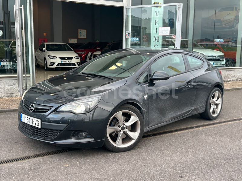 OPEL Astra 2.0 CDTi SS 165 CV Sportive GTC