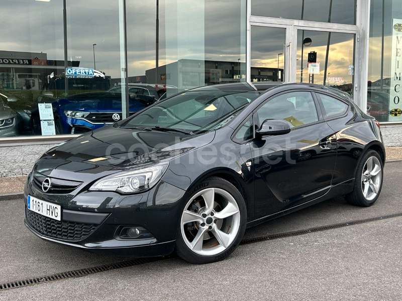 OPEL Astra 2.0 CDTi SS 165 CV Sportive GTC