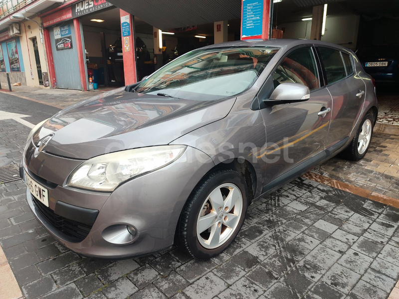 RENAULT Mégane Dynamique 1.6 16v
