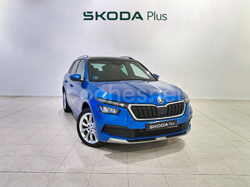 SKODA Kamiq 1.0 TSI SPORT