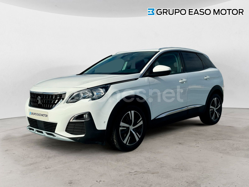 PEUGEOT 3008 1.2 PureTech SS Allure