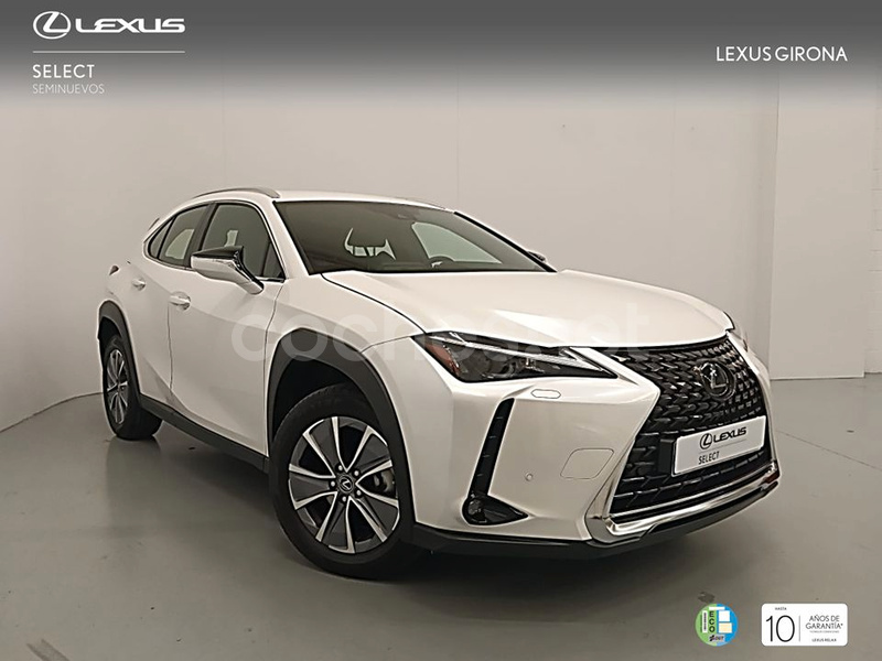 LEXUS UX 300e Business City