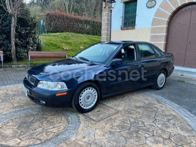 VOLVO S40 1.8i