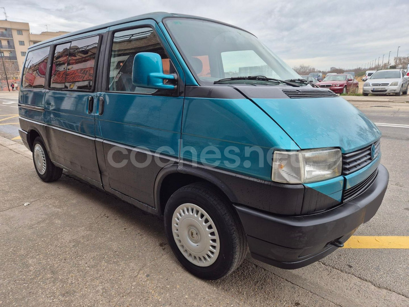 VOLKSWAGEN Transporter TRANSP. KOMBI 2 2.4 SYNCR