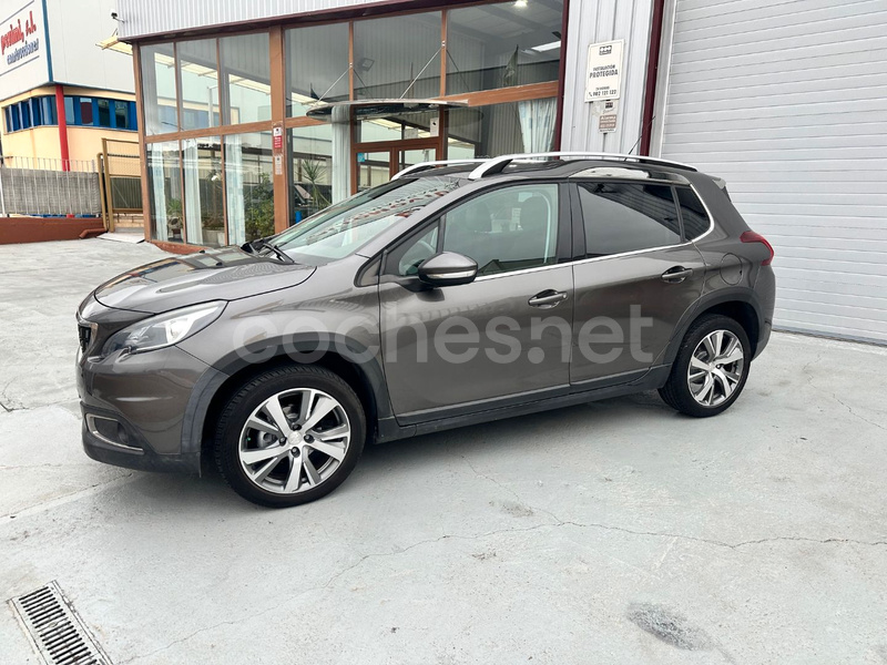 PEUGEOT 2008 Allure BlueHDi SS