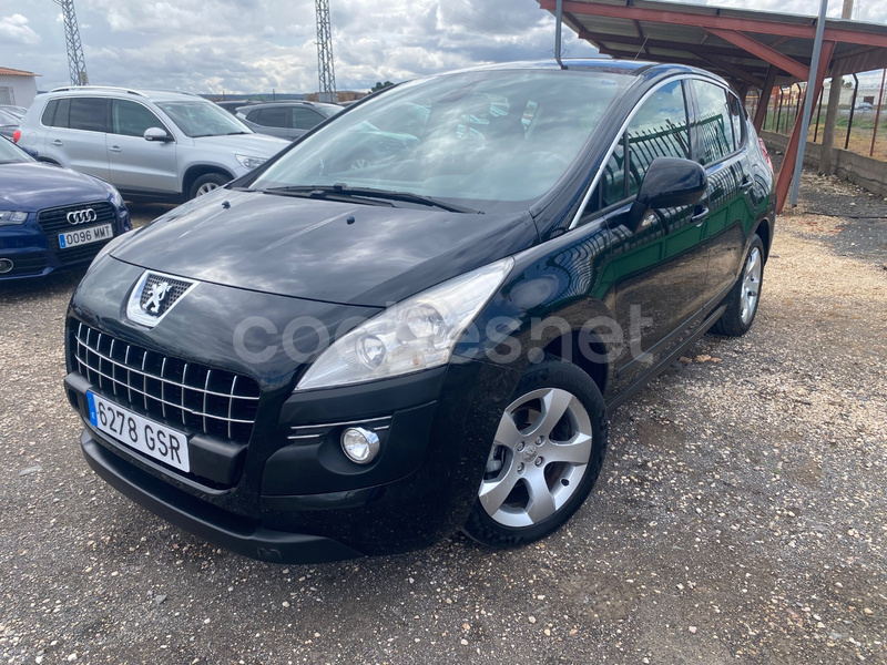 PEUGEOT 3008 Premium 1.6 HDI 110 FAP