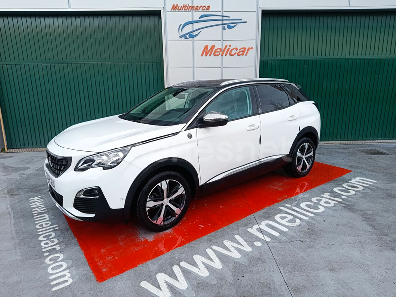 PEUGEOT 3008 1.5L BlueHDi SS Crossway