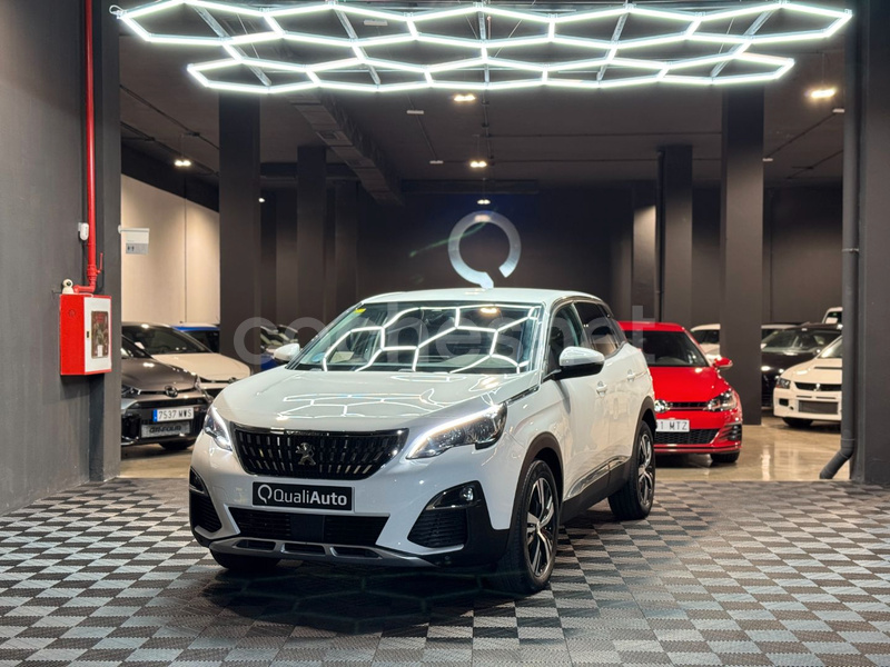 PEUGEOT 3008 1.5 BlueHDi SS Allure Pack