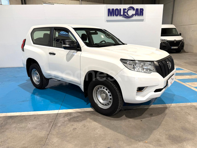 TOYOTA Land Cruiser 2.8 D4D GX