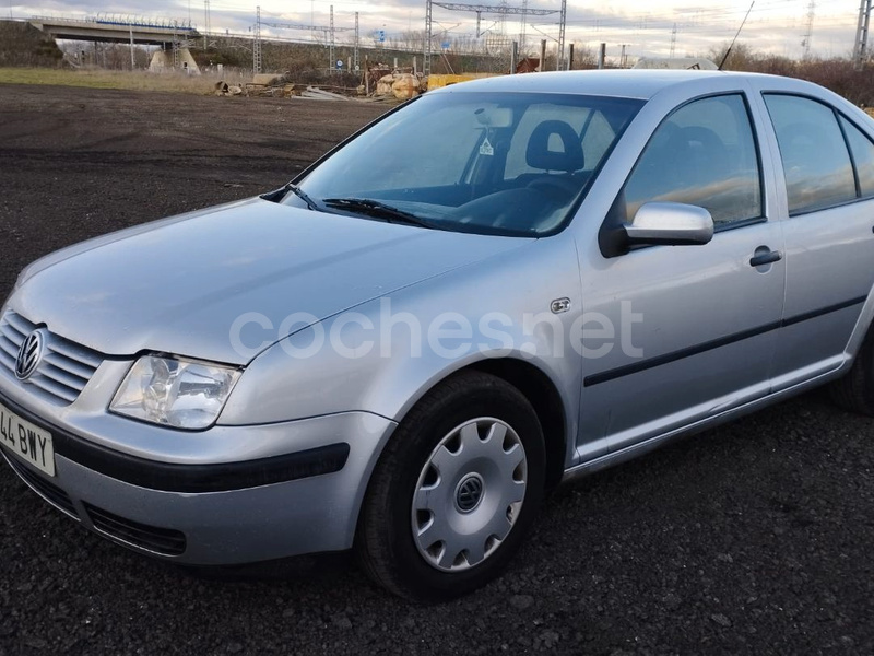 VOLKSWAGEN Bora 1.9 TDi Trendline