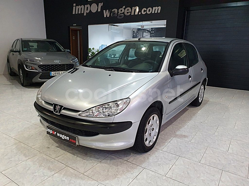 PEUGEOT 206 1.4 75 XLine