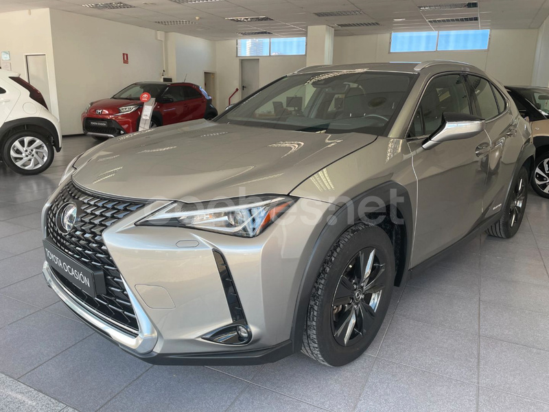 LEXUS UX 2.0 250h Luxury