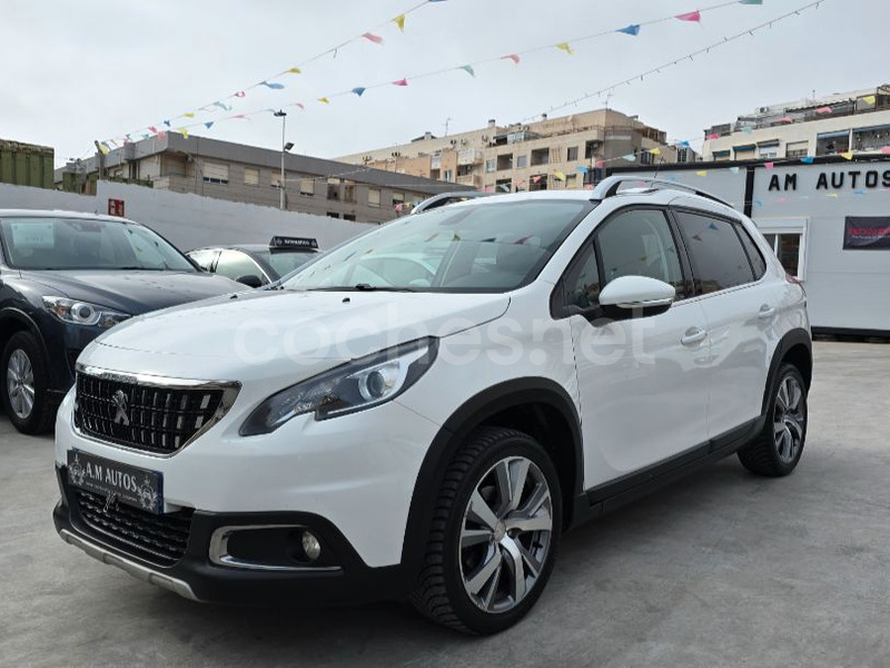 PEUGEOT 2008 Allure 1.6 BlueHDi 100