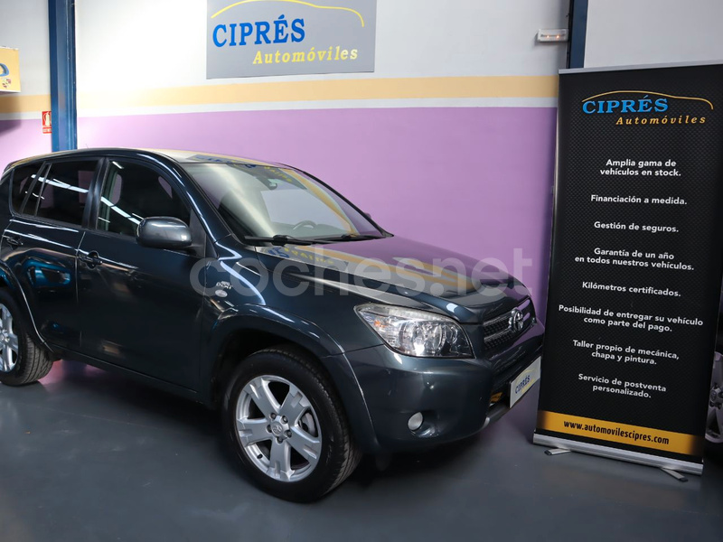 TOYOTA Rav4 2.2 D4D Premium