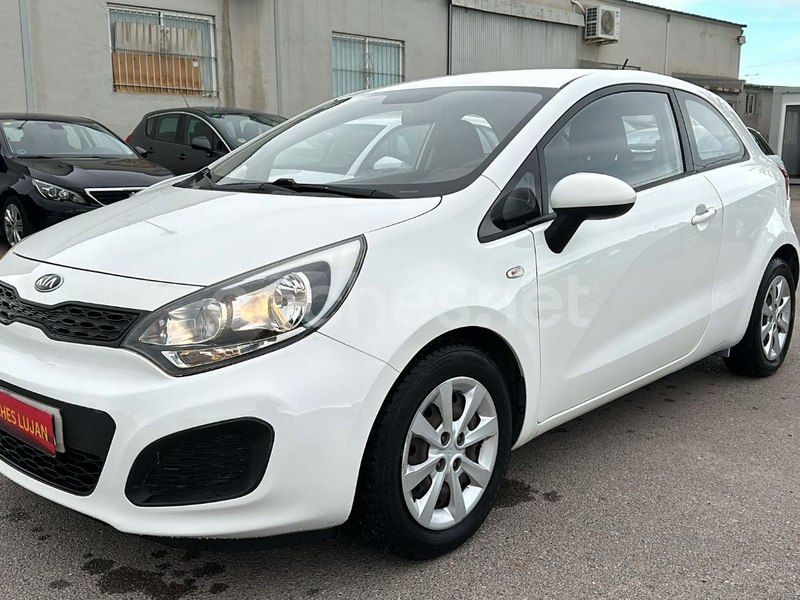 KIA Rio 1.2 CVVT Concept