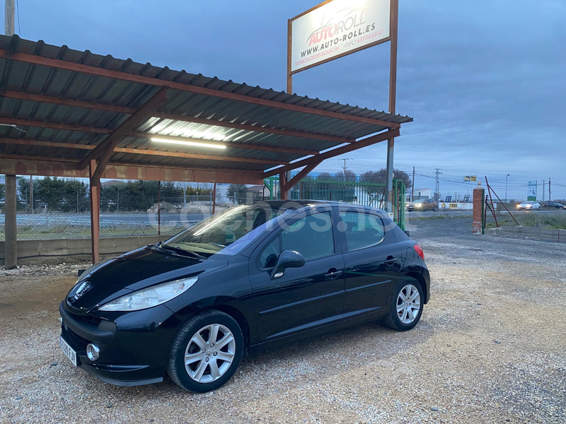 PEUGEOT 207 1.6 HDI XS