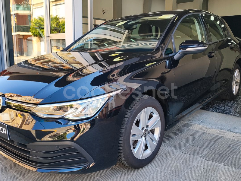 VOLKSWAGEN Golf Life 1.5 TSI