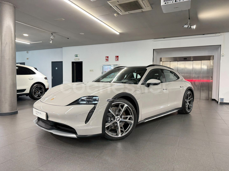 PORSCHE Taycan 4 Cross Turismo