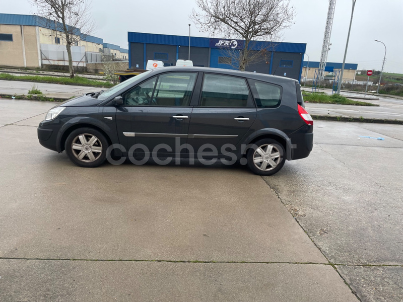 RENAULT Mégane Grand Tour Privilege 2.0 16v Auto