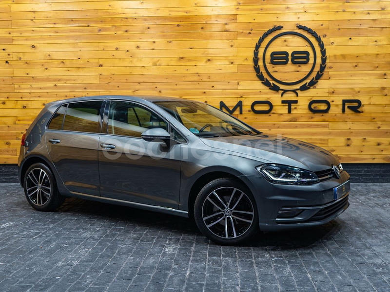 VOLKSWAGEN Golf Advance 1.4 TSI DSG Variant