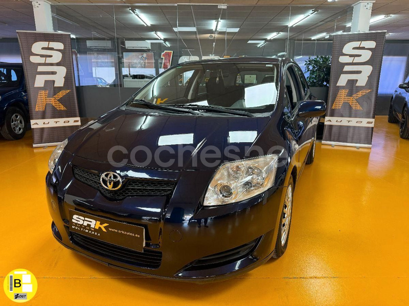 TOYOTA Auris 1.4 D4D Luna