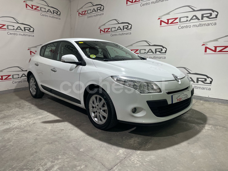 RENAULT Mégane Authentique 1.5dCi eco2