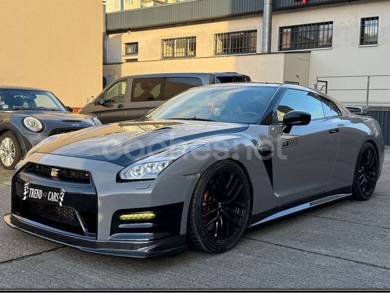 NISSAN GT-R 3.8G V6 NISMO