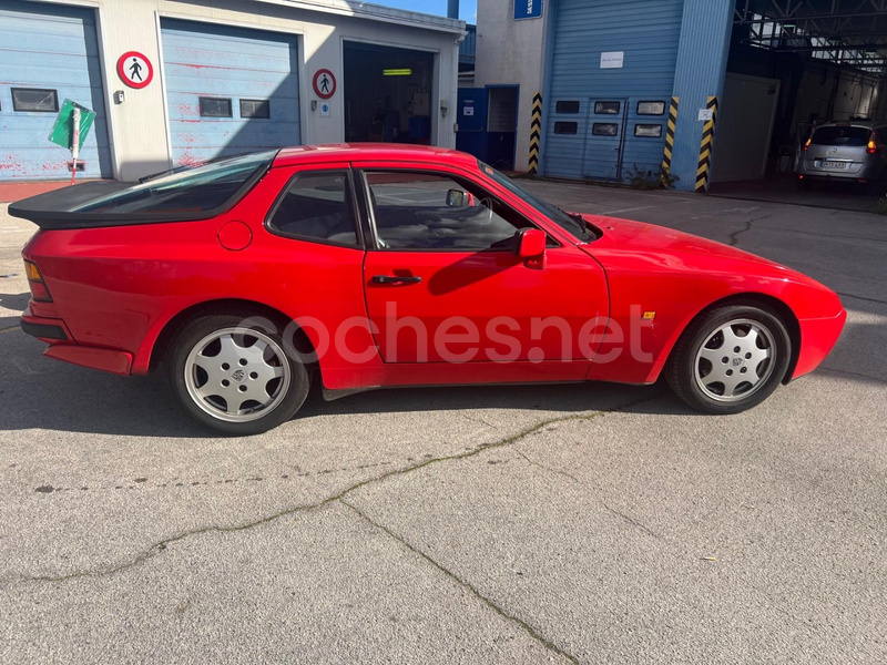 PORSCHE 944 944 3.0 S2