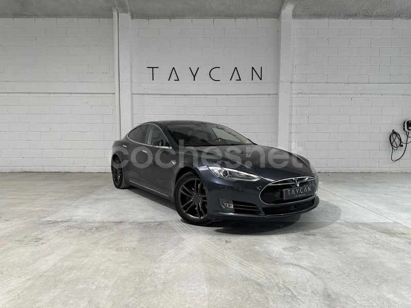 TESLA Model S 90D 4WD