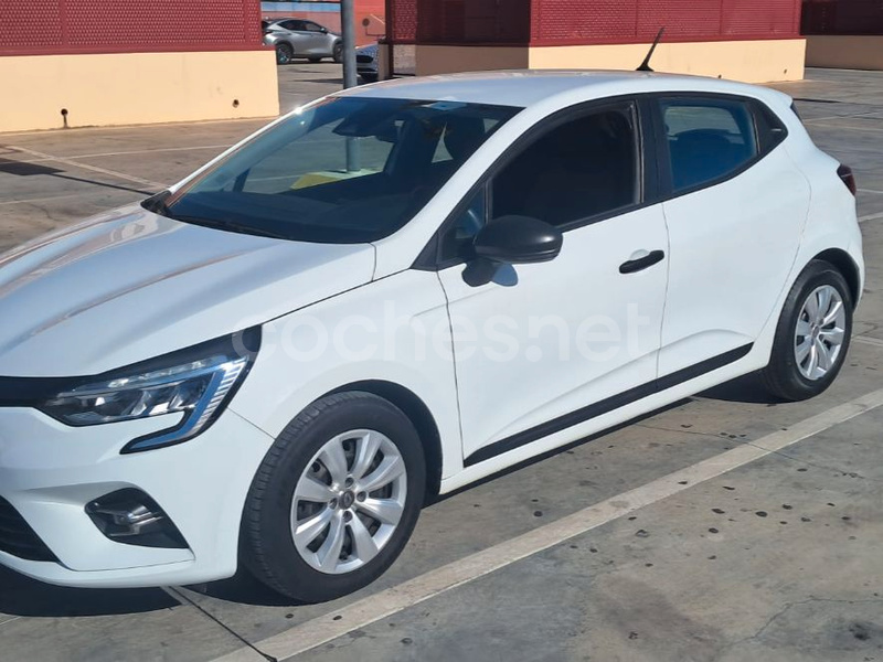 RENAULT Clio Business TCe GLP