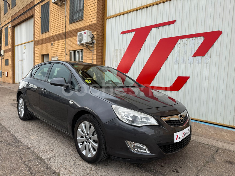 OPEL Astra 1.7 CDTi Edition