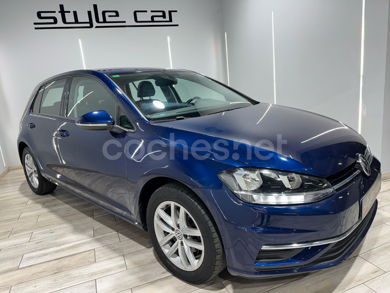 VOLKSWAGEN Golf Advance 1.0 TSI