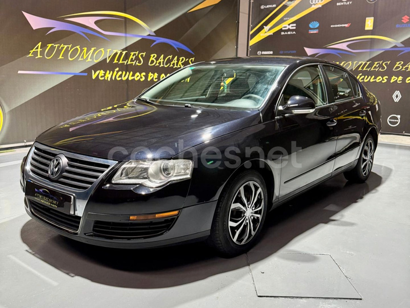VOLKSWAGEN Passat 1.9 TDI Advance