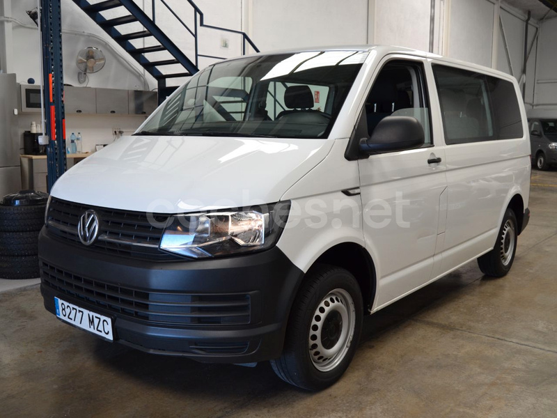 VOLKSWAGEN Caravelle Trendline Corto 2.0 TDI BMT