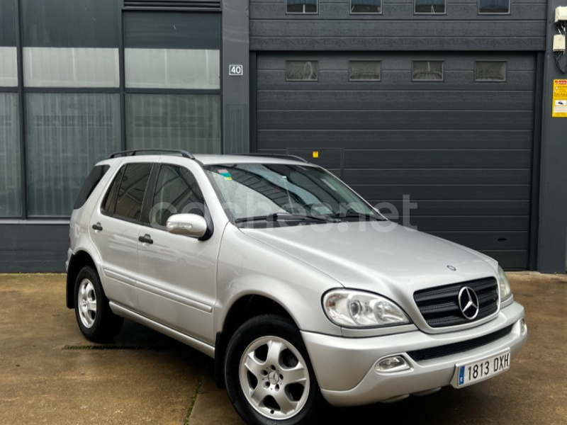 MERCEDES-BENZ Clase M ML 270 CDI AUTO