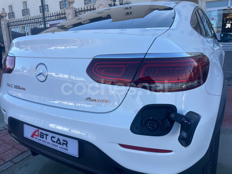 MERCEDES-BENZ GLC Coupé GLC 300 de 4MATIC