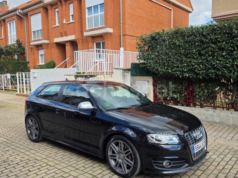 AUDI S3 2.0 TFSI S tronic quattro