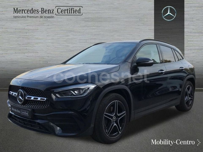 MERCEDES-BENZ GLA GLA 220 D 4MATIC