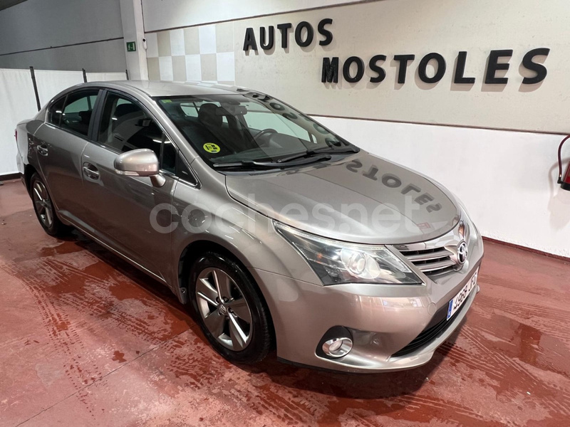 TOYOTA Avensis 120D Comfort