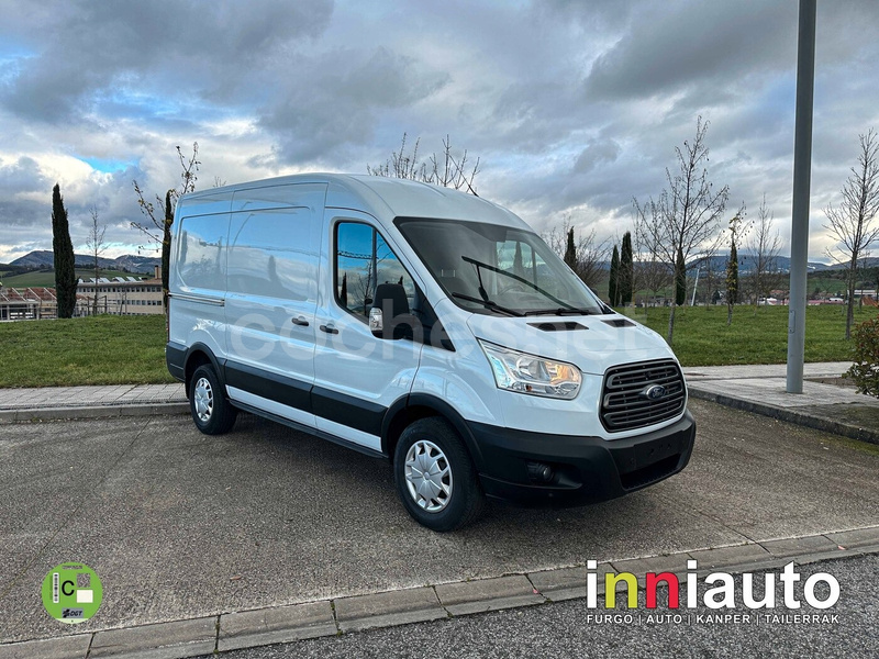 FORD Transit 330 L2H2 Van DC Trend Delantera