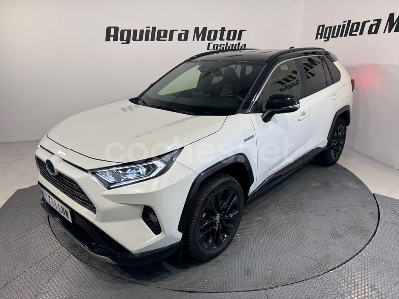 TOYOTA Rav4 2.5l 220H Style