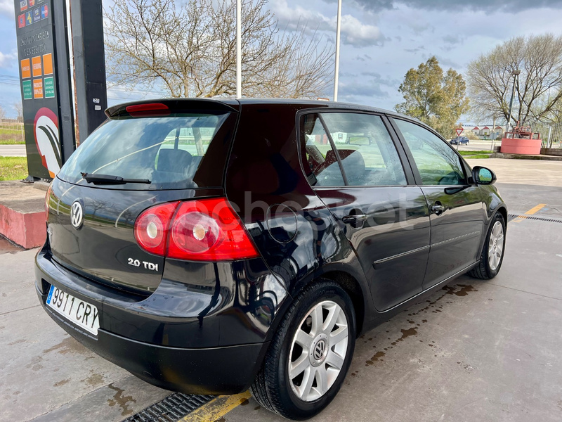 VOLKSWAGEN Golf 2.0 TDI Sportline