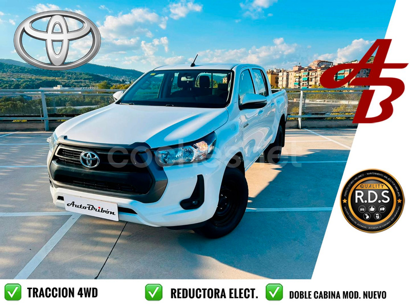 TOYOTA Hilux 2.4 D4D Cabina Doble GX Plus