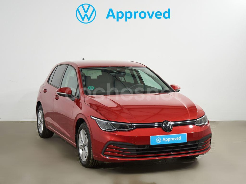 VOLKSWAGEN Golf Life 2.0 TDI