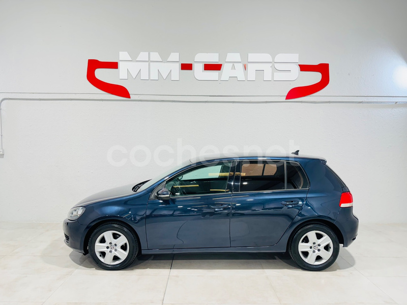 VOLKSWAGEN Golf VI1.6 TDI DPF Sport