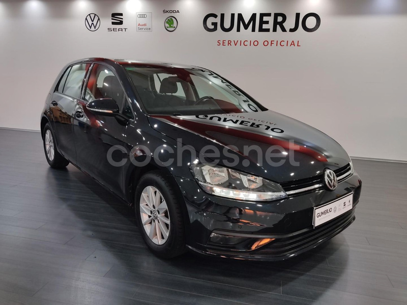 VOLKSWAGEN Golf Business Navi 1.0 TSI