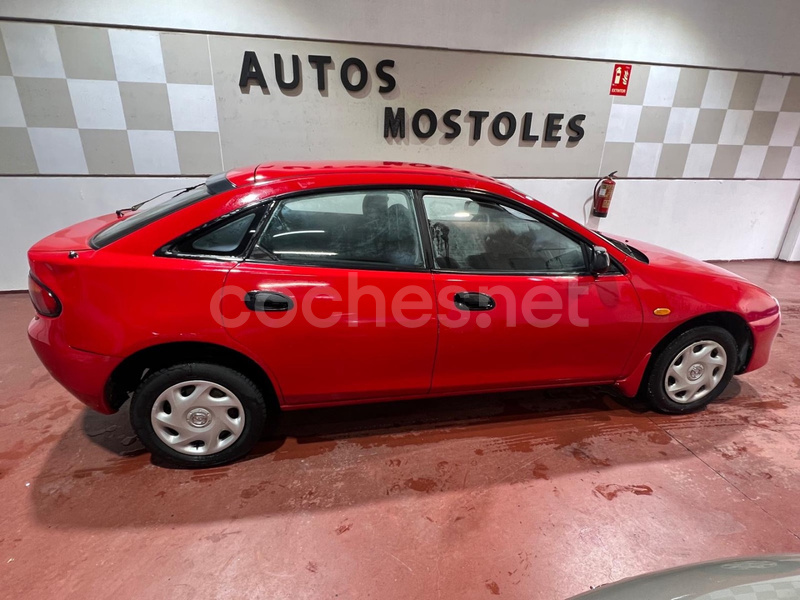 MAZDA 323 F 1.5 GLX
