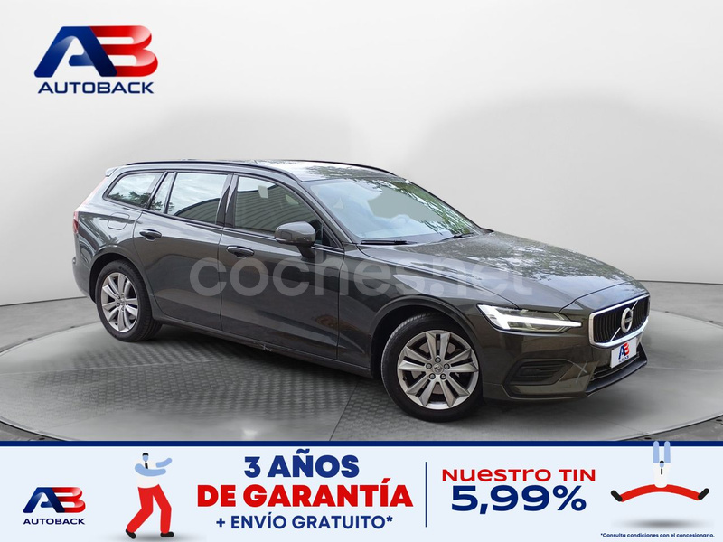 VOLVO V60 2.0 B4 D Momentum Auto