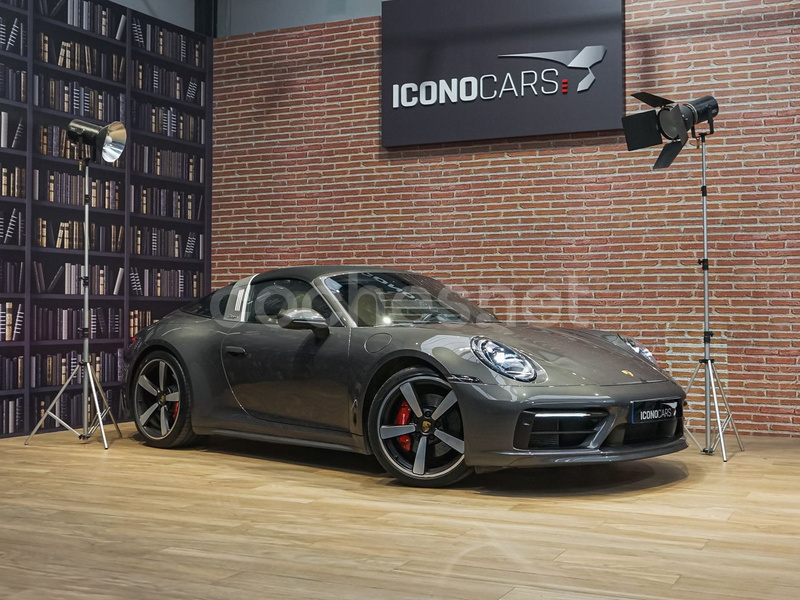 PORSCHE 911 Targa 4S